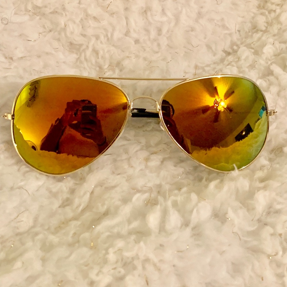 🤑Yellow Aviators sunglasses